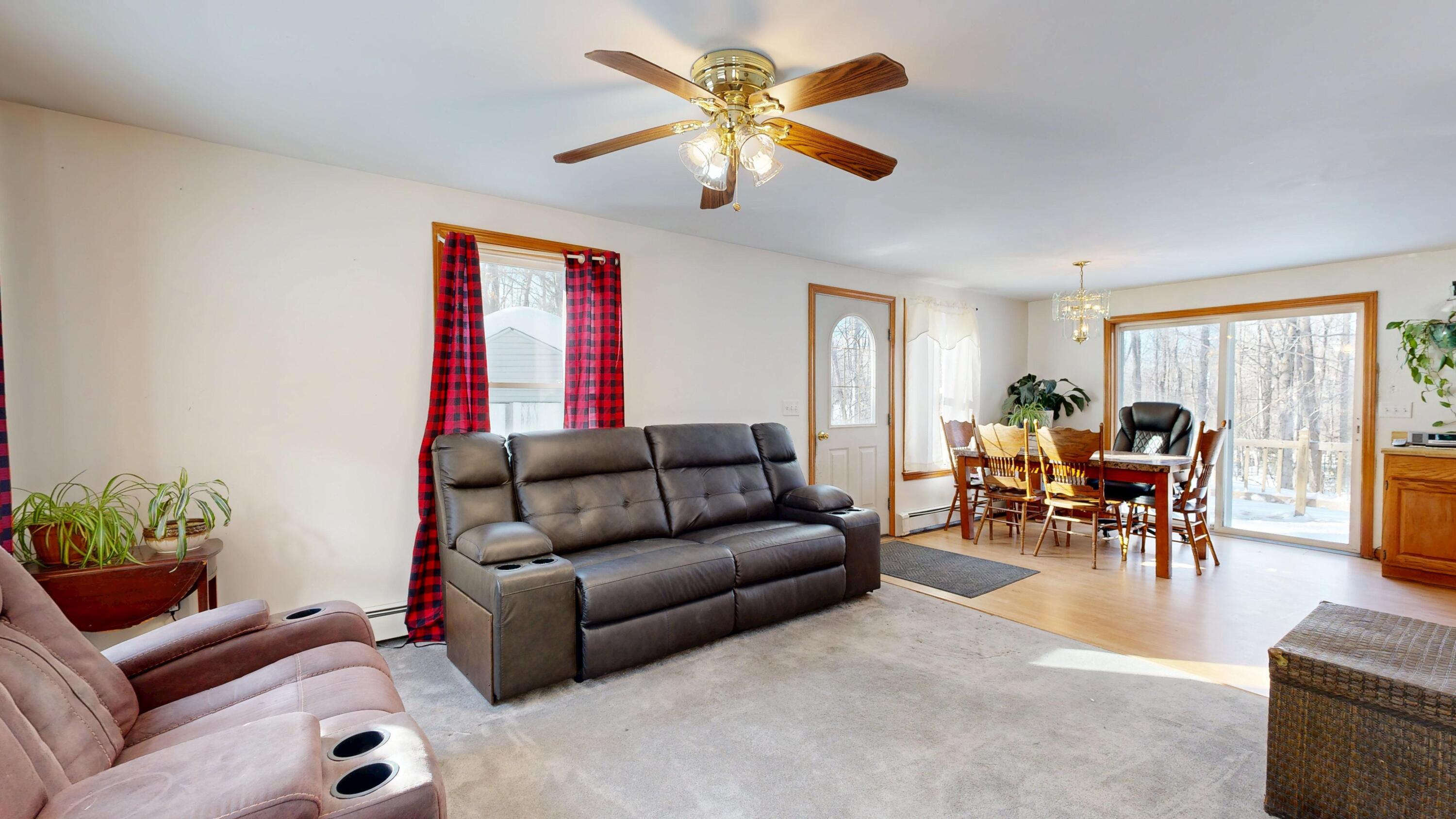 15 D And B Buckfield ME 04220