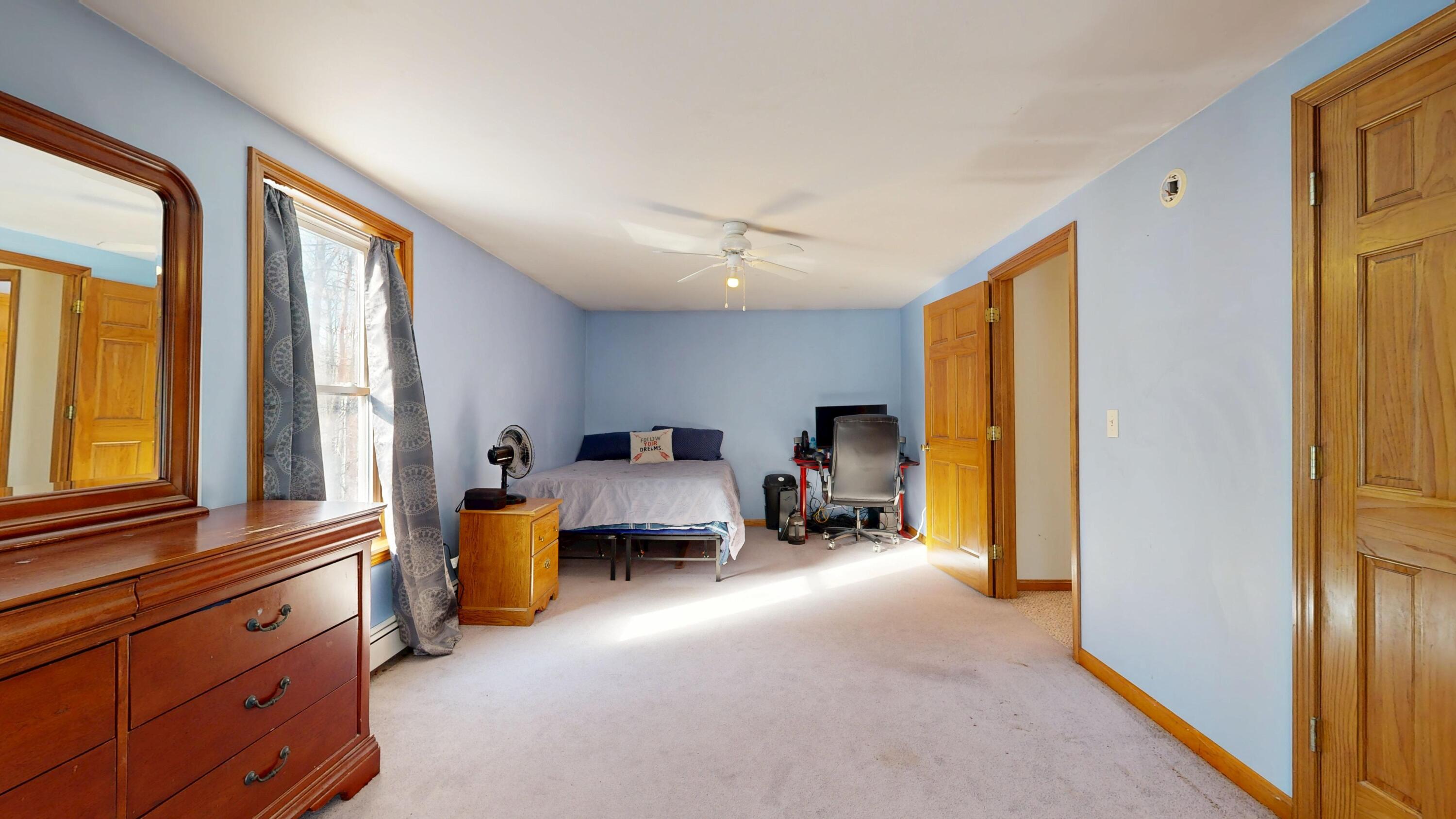 15 D And B Buckfield ME 04220