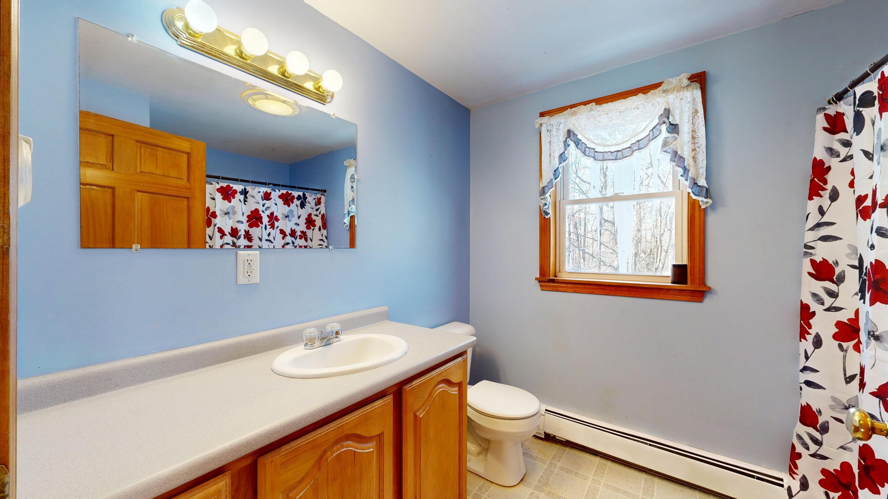 15 D And B Buckfield ME 04220