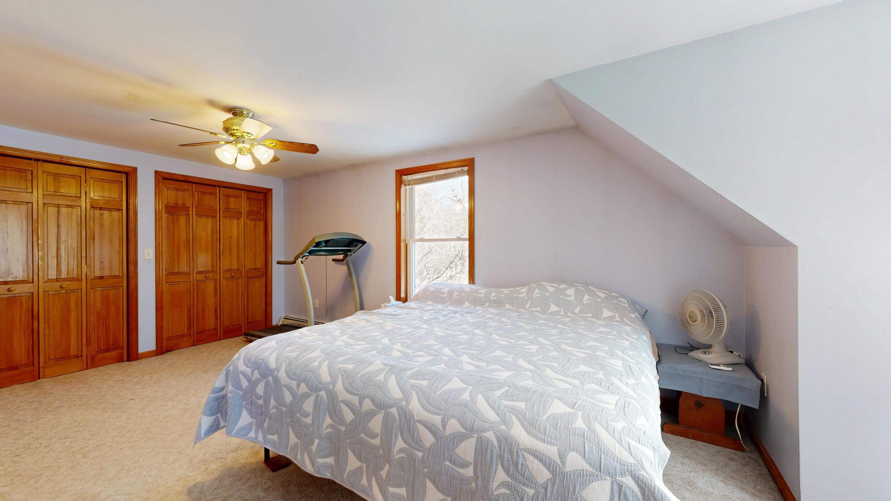 15 D And B Buckfield ME 04220