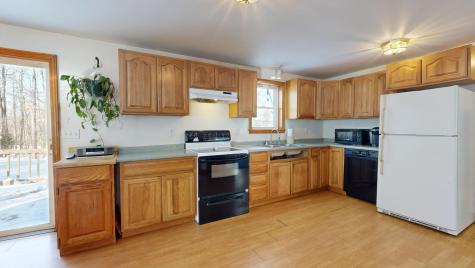 15 D And B Buckfield ME 04220