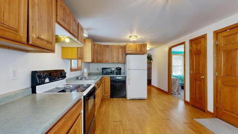 15 D And B Buckfield ME 04220