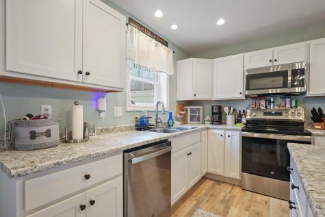 35 Wildwood Drive Bangor ME 04401