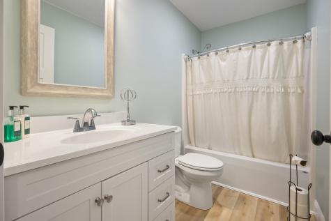 35 Wildwood Drive Bangor ME 04401