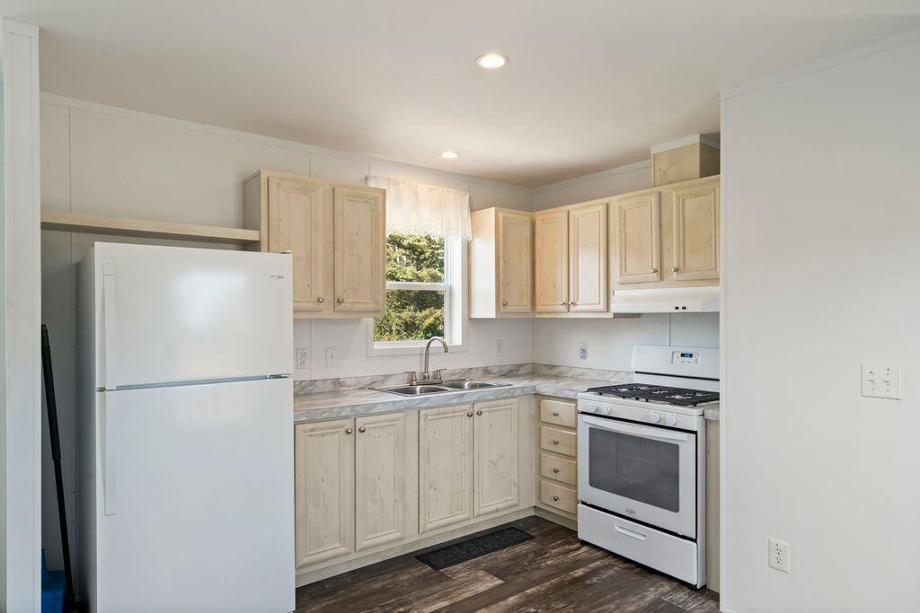 10 Irene Avenue Harpswell ME 04079