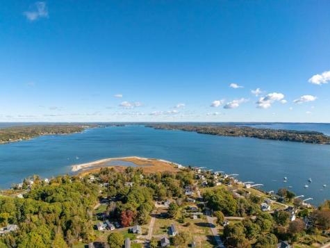 10 Irene Avenue Harpswell ME 04079