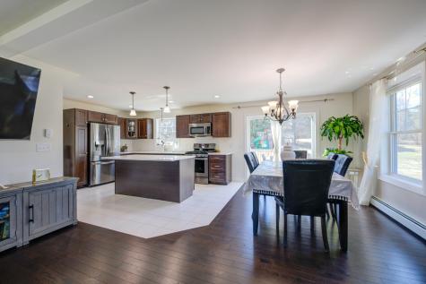 7 Dartmouth Place Windham ME 04062