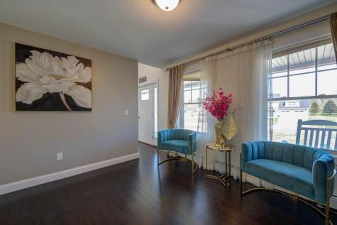 7 Dartmouth Place Windham ME 04062
