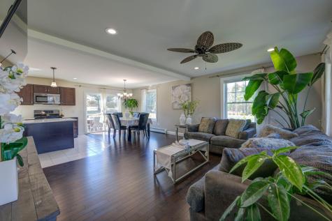 7 Dartmouth Place Windham ME 04062