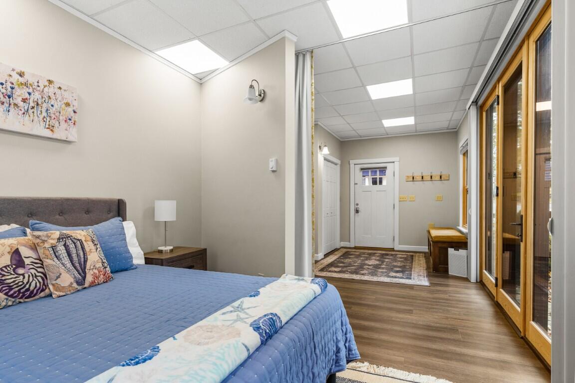 43 Oak Street Boothbay Harbor ME 04538