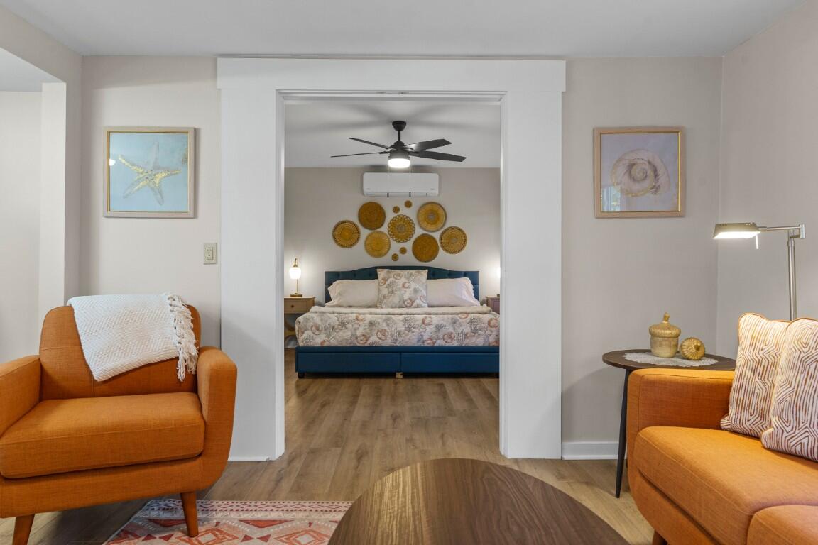 43 Oak Street Boothbay Harbor ME 04538