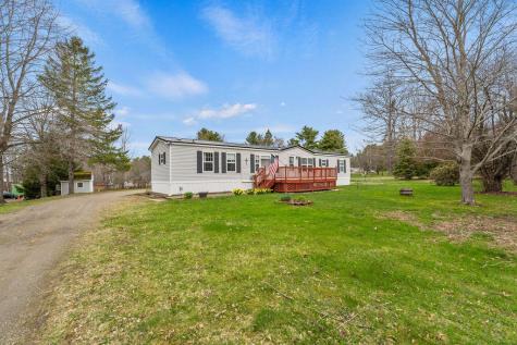 12 Merryman Road Glenburn ME 04401