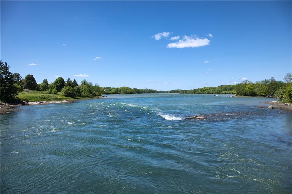 19 Spruce Head Road South Thomaston ME 04858