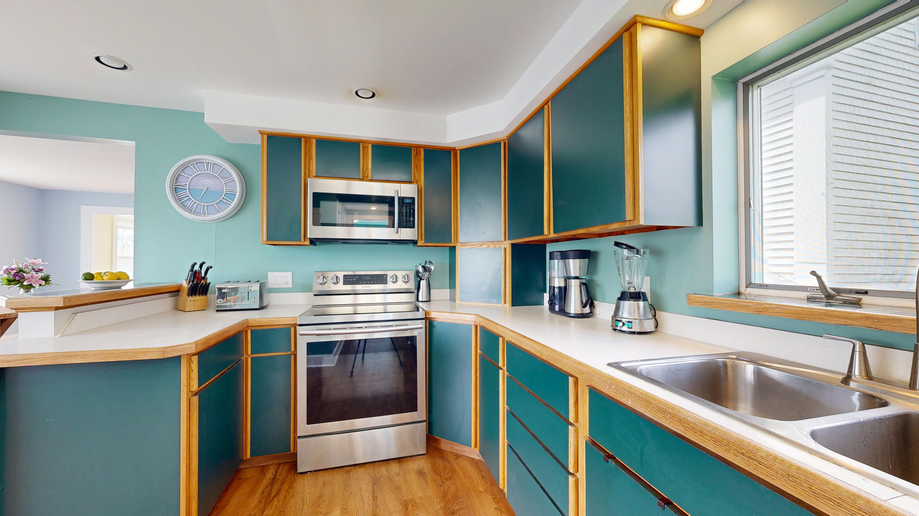 19 Spruce Head Road South Thomaston ME 04858