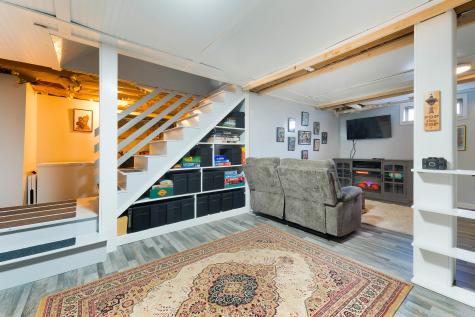 8 Tanglewood Drive Kennebunk ME 04043