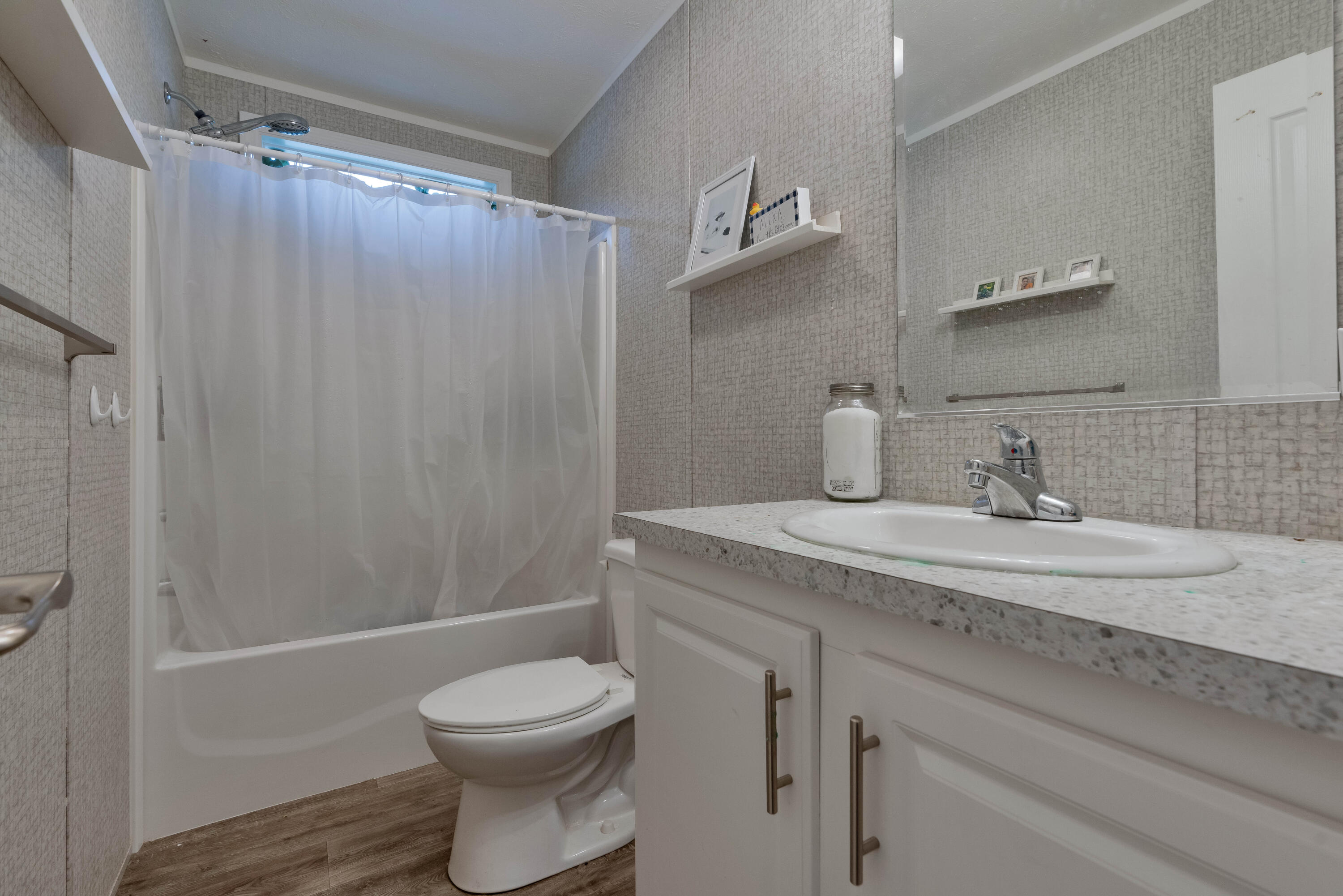10 Primrose Lane Brunswick ME 04011