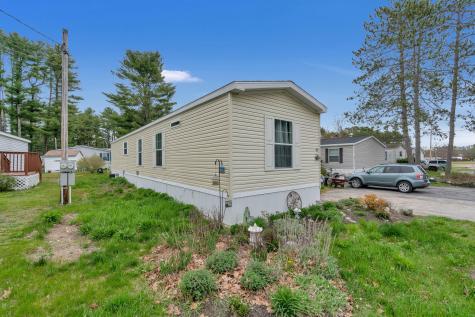 10 Primrose Lane Brunswick ME 04011