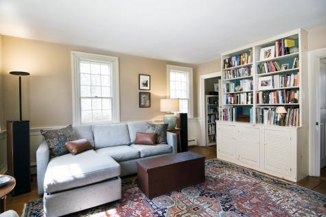 31 Tukey Lane Bristol ME 04539