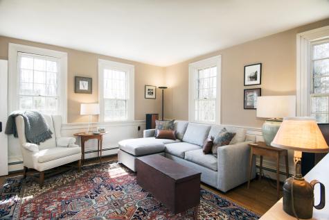 31 Tukey Lane Bristol ME 04539