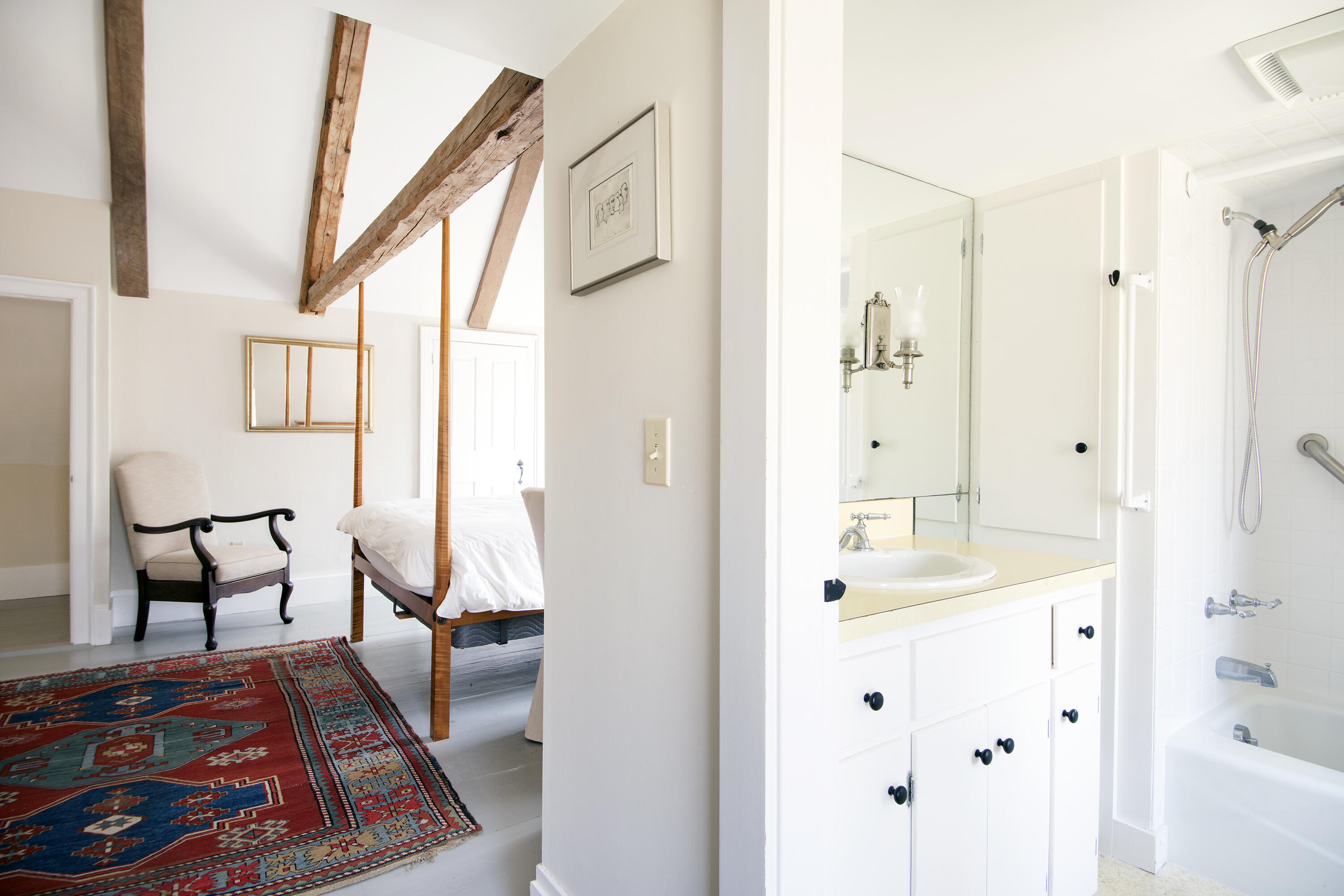 31 Tukey Lane Bristol ME 04539