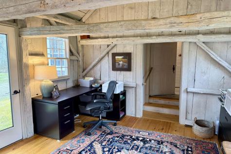 31 Tukey Lane Bristol ME 04539