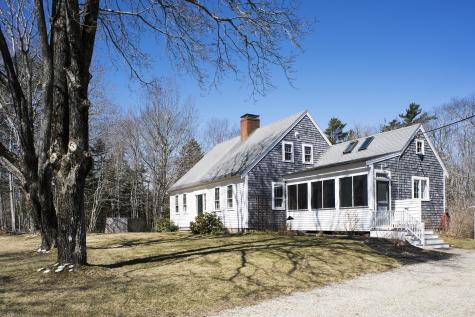 31 Tukey Lane Bristol ME 04539