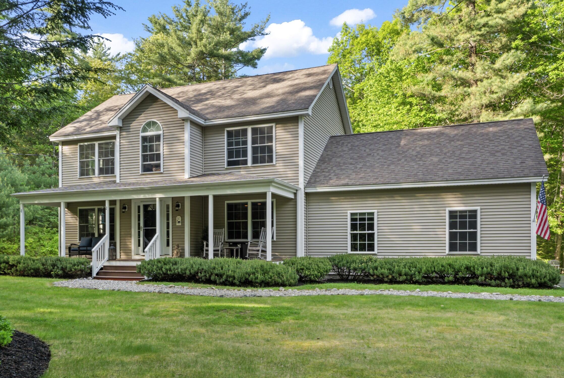 32 Hidden Cove Road Raymond ME 04071