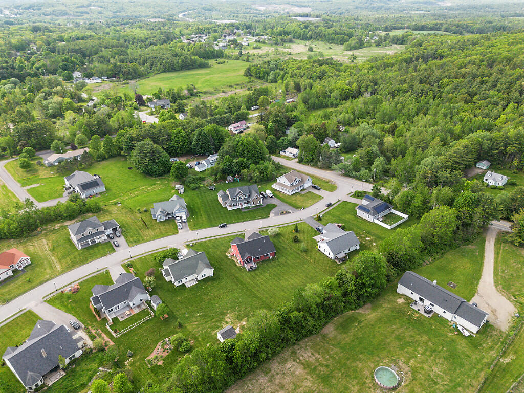9 Fieldstone Drive Augusta ME 04330