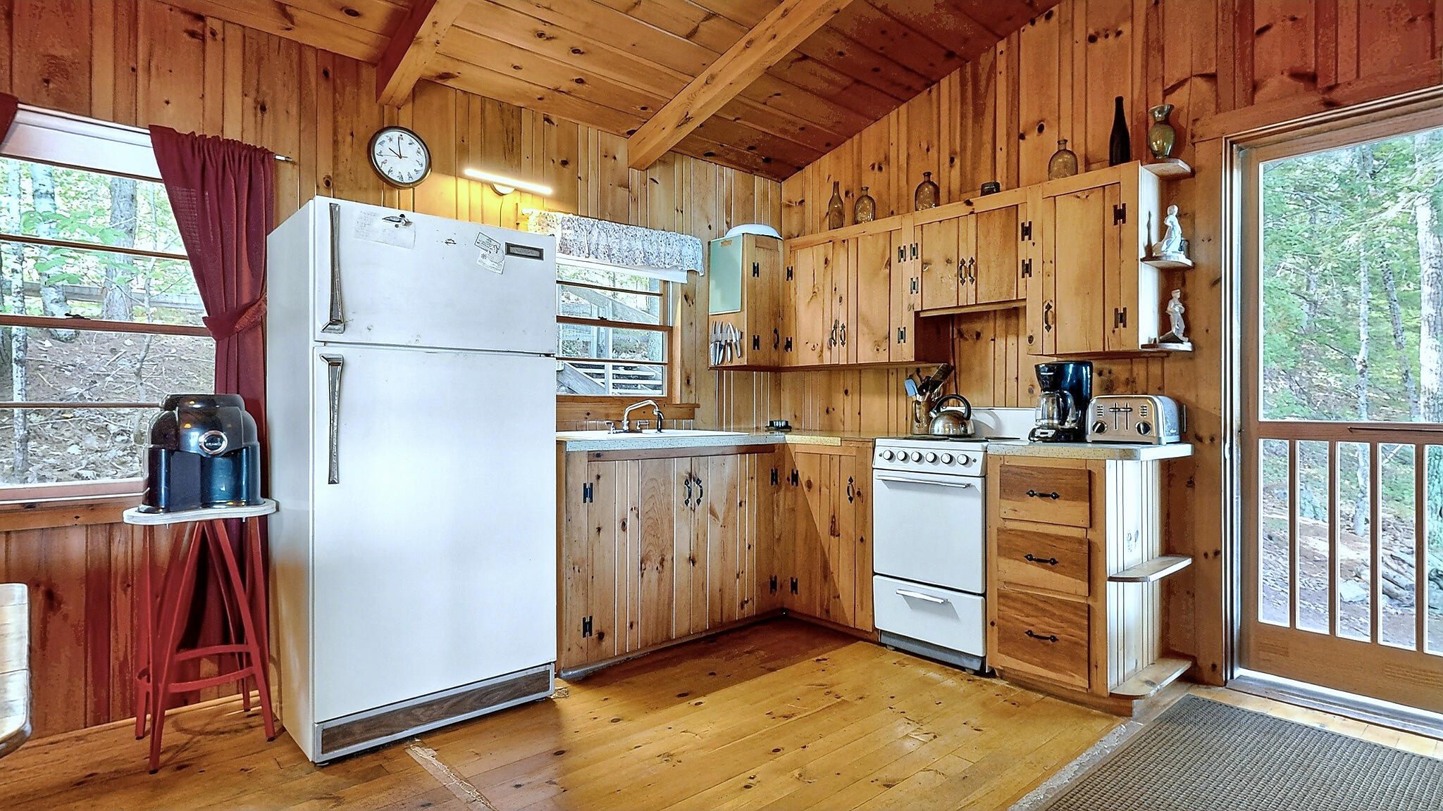 341 Narrow Gauge Trail Hiram ME 04041