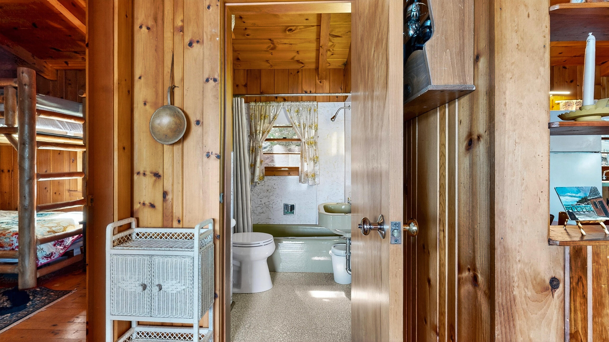 341 Narrow Gauge Trail Hiram ME 04041