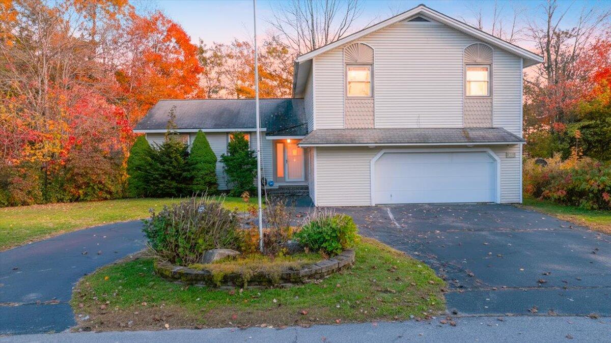 23 Woodside Drive Lewiston ME 04240