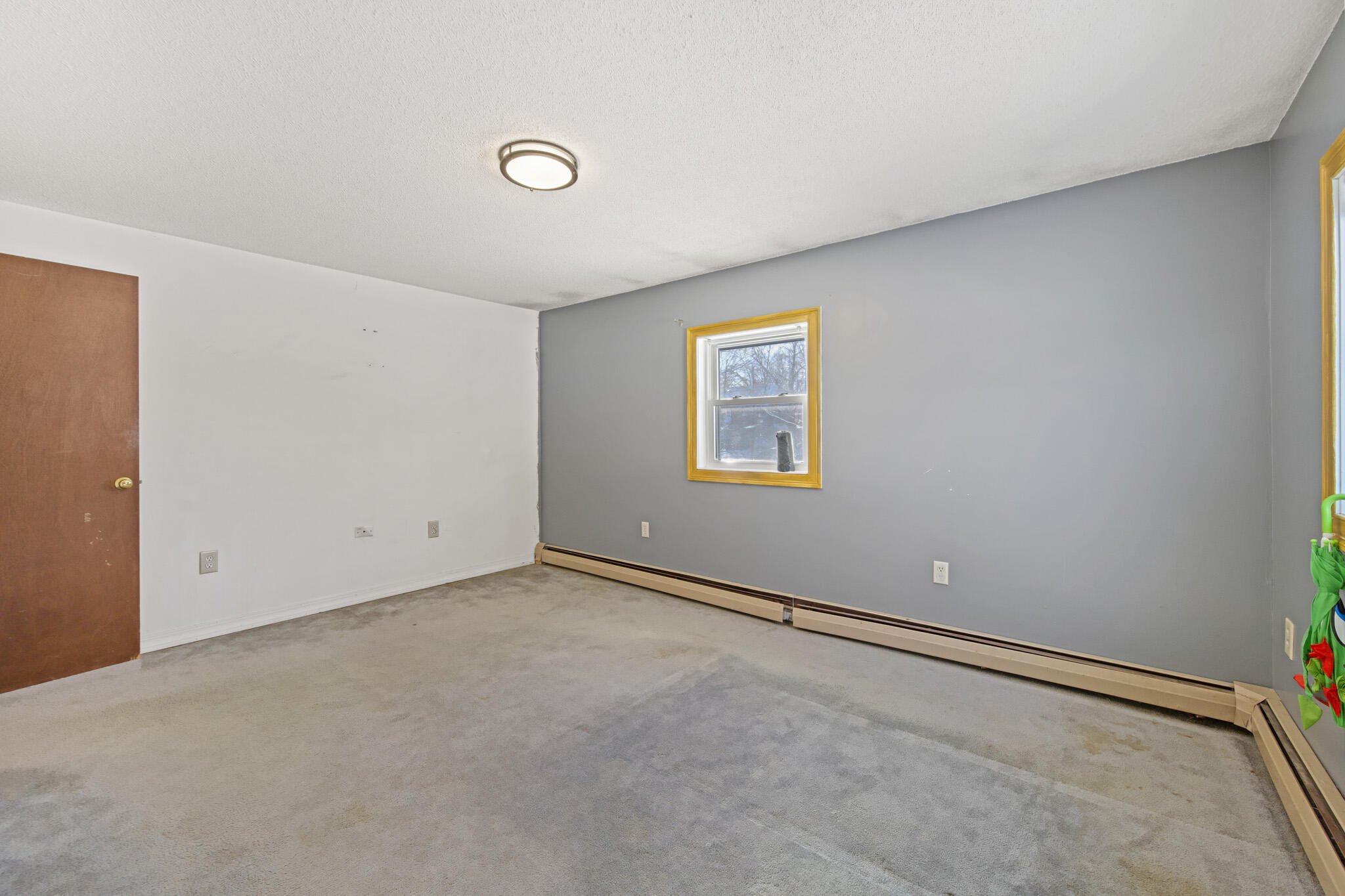 22 Grove Street Newport ME 04953