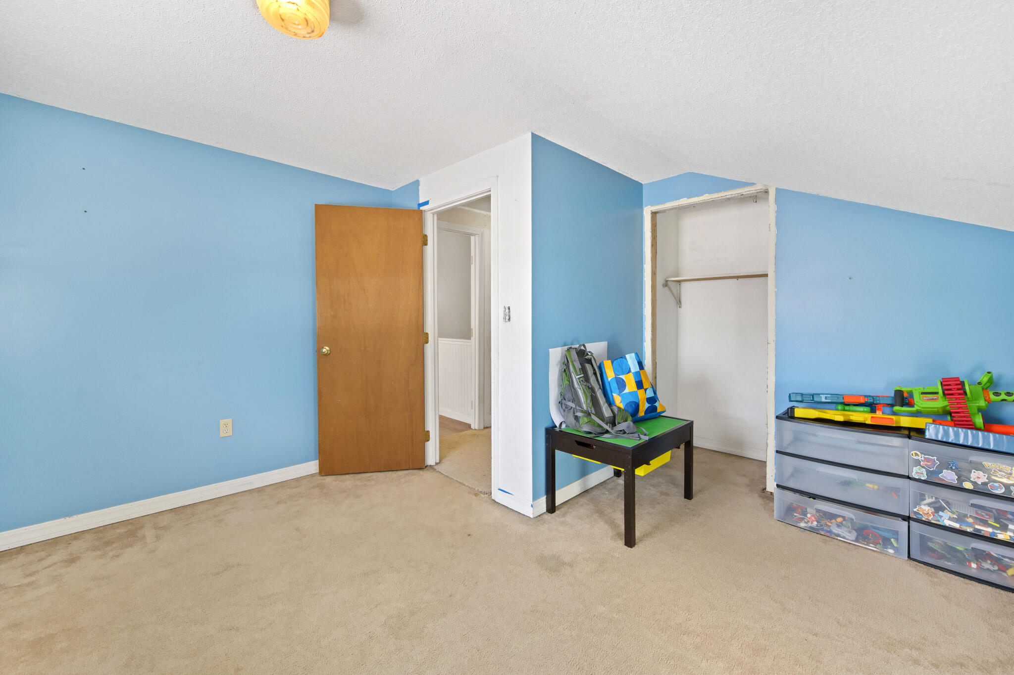 22 Grove Street Newport ME 04953