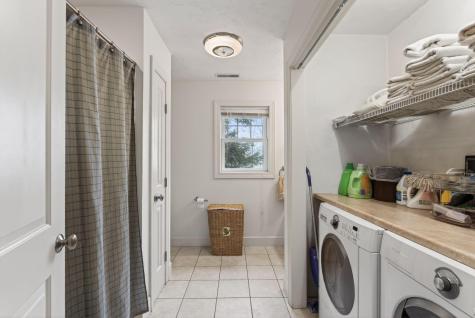 36 Whittemore Cove Road Raymond ME 04071