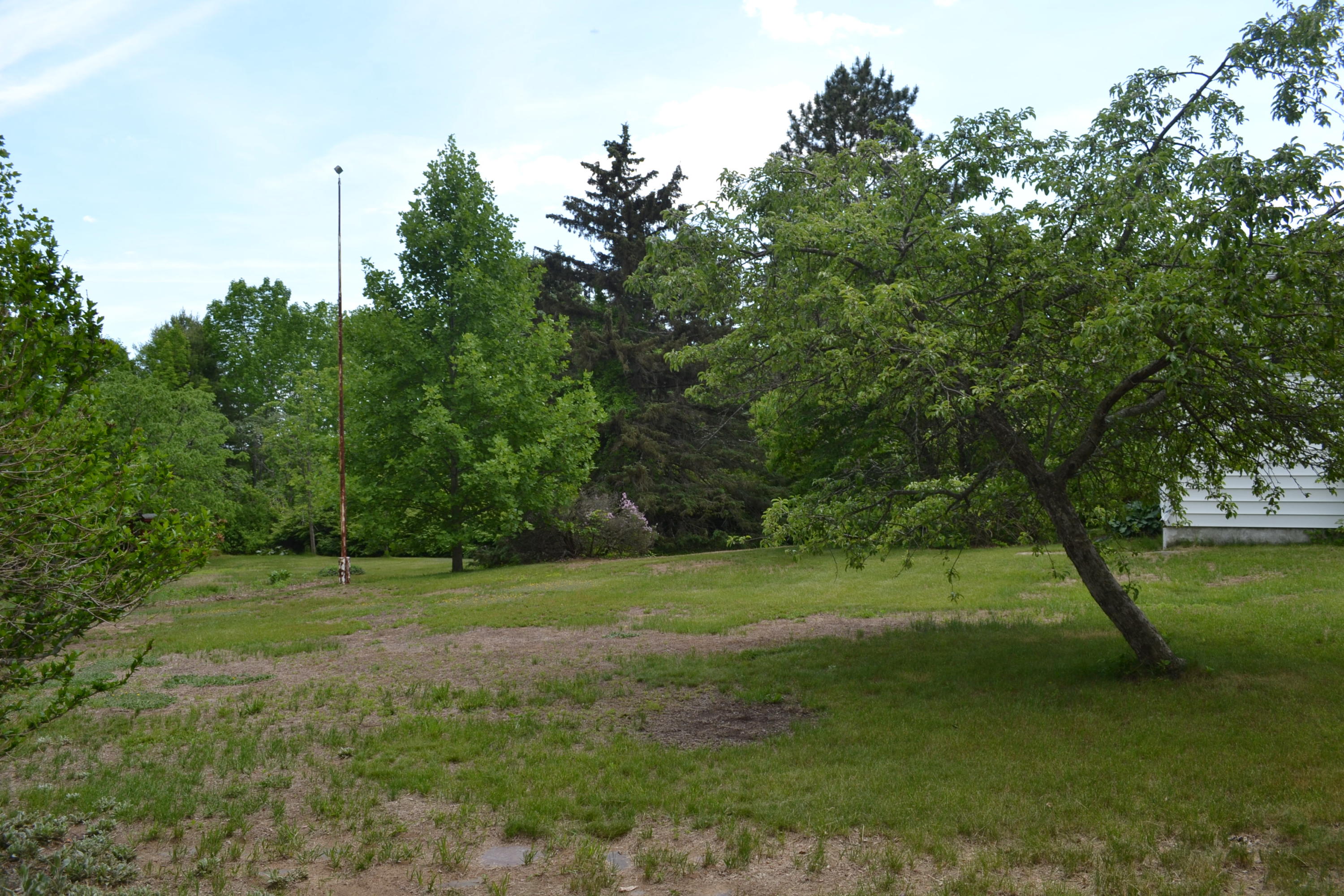 15 Hillside Avenue Falmouth ME 04105