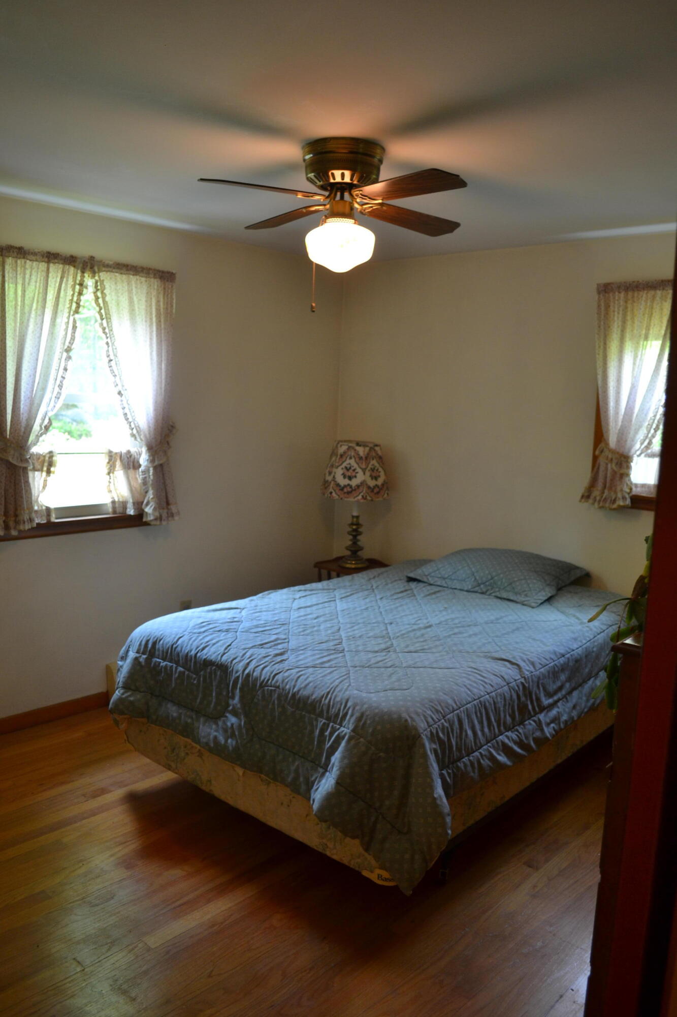 15 Hillside Avenue Falmouth ME 04105