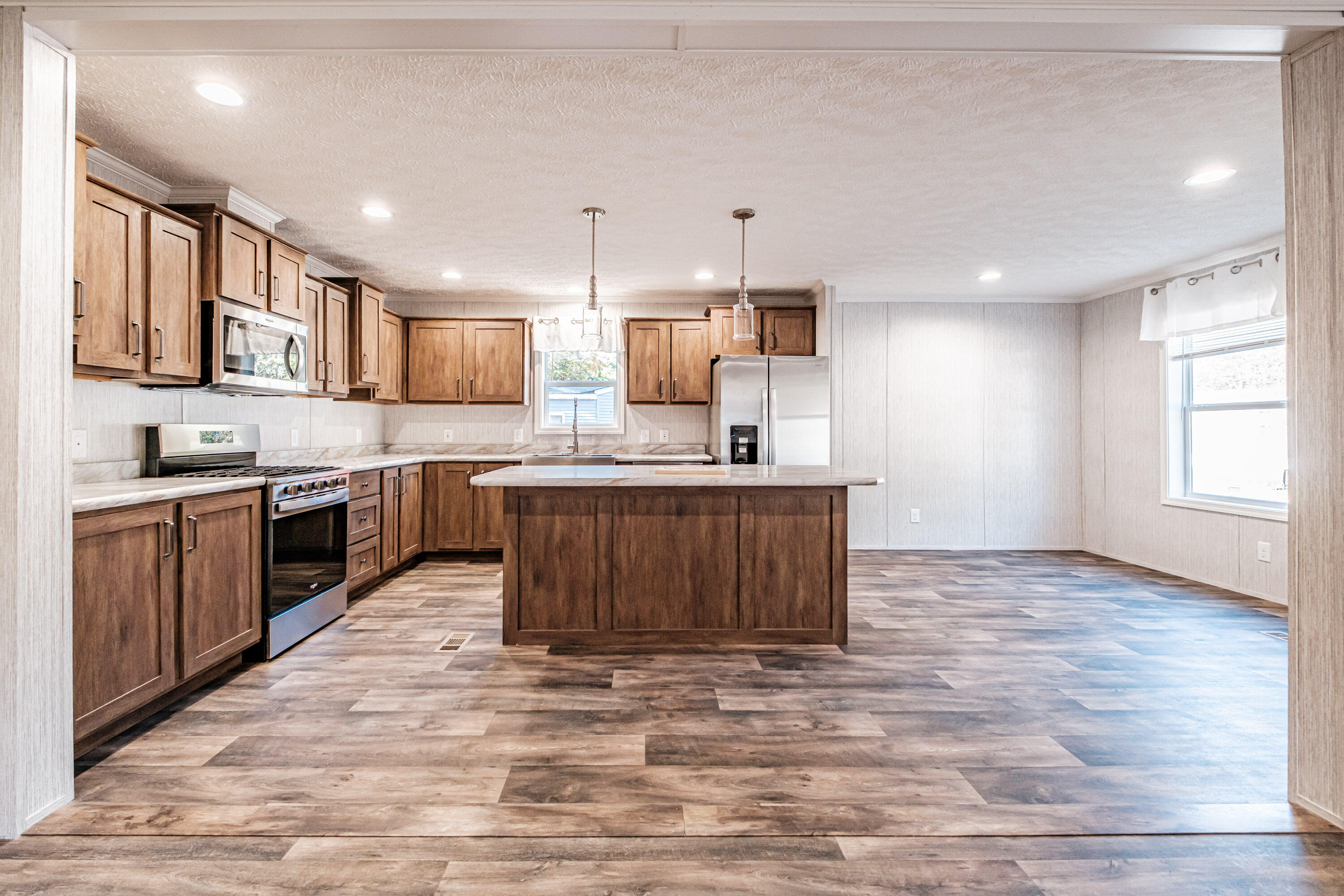 10 Dode Drive Saco ME 04072