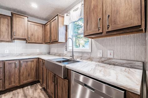 10 Dode Drive Saco ME 04072