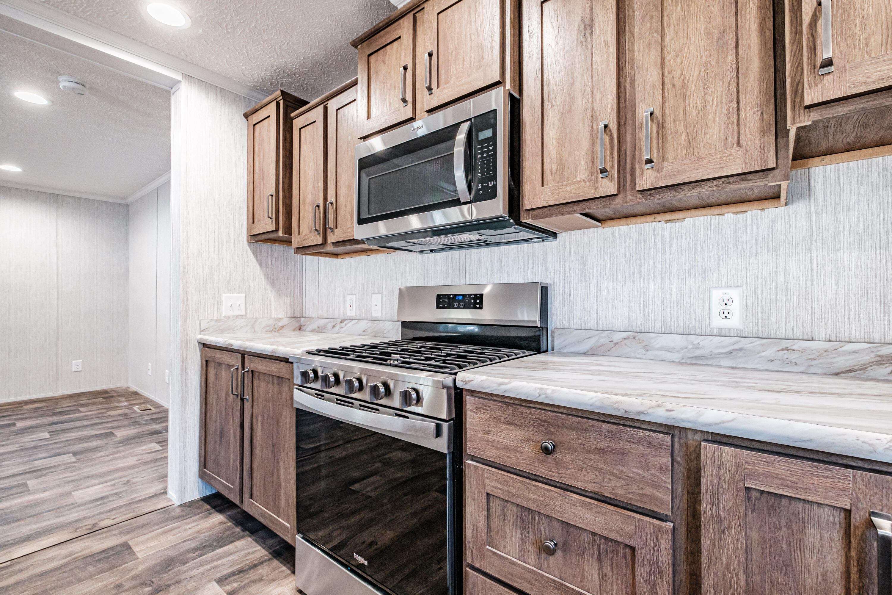 10 Dode Drive Saco ME 04072