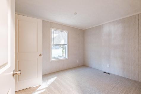 10 Dode Drive Saco ME 04072