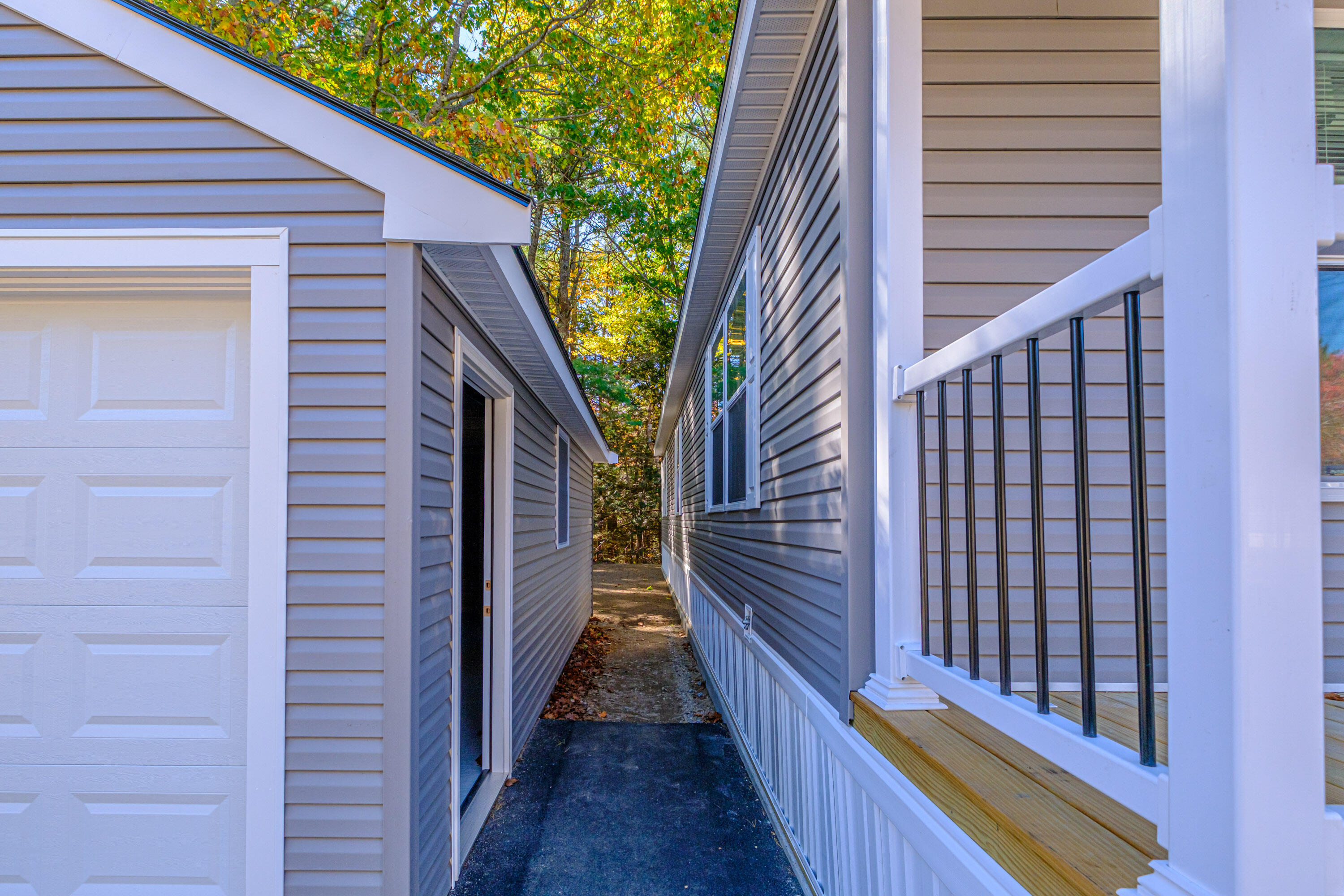 10 Dode Drive Saco ME 04072