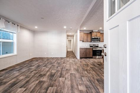 10 Dode Drive Saco ME 04072