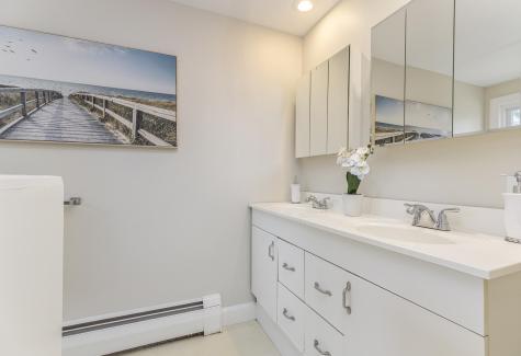 10 Shore View Drive Yarmouth ME 04096