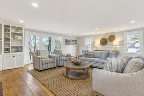 10 Shore View Drive Yarmouth ME 04096