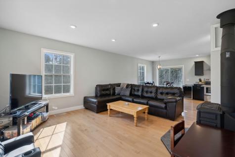 5 Harmony Way Falmouth ME 04105