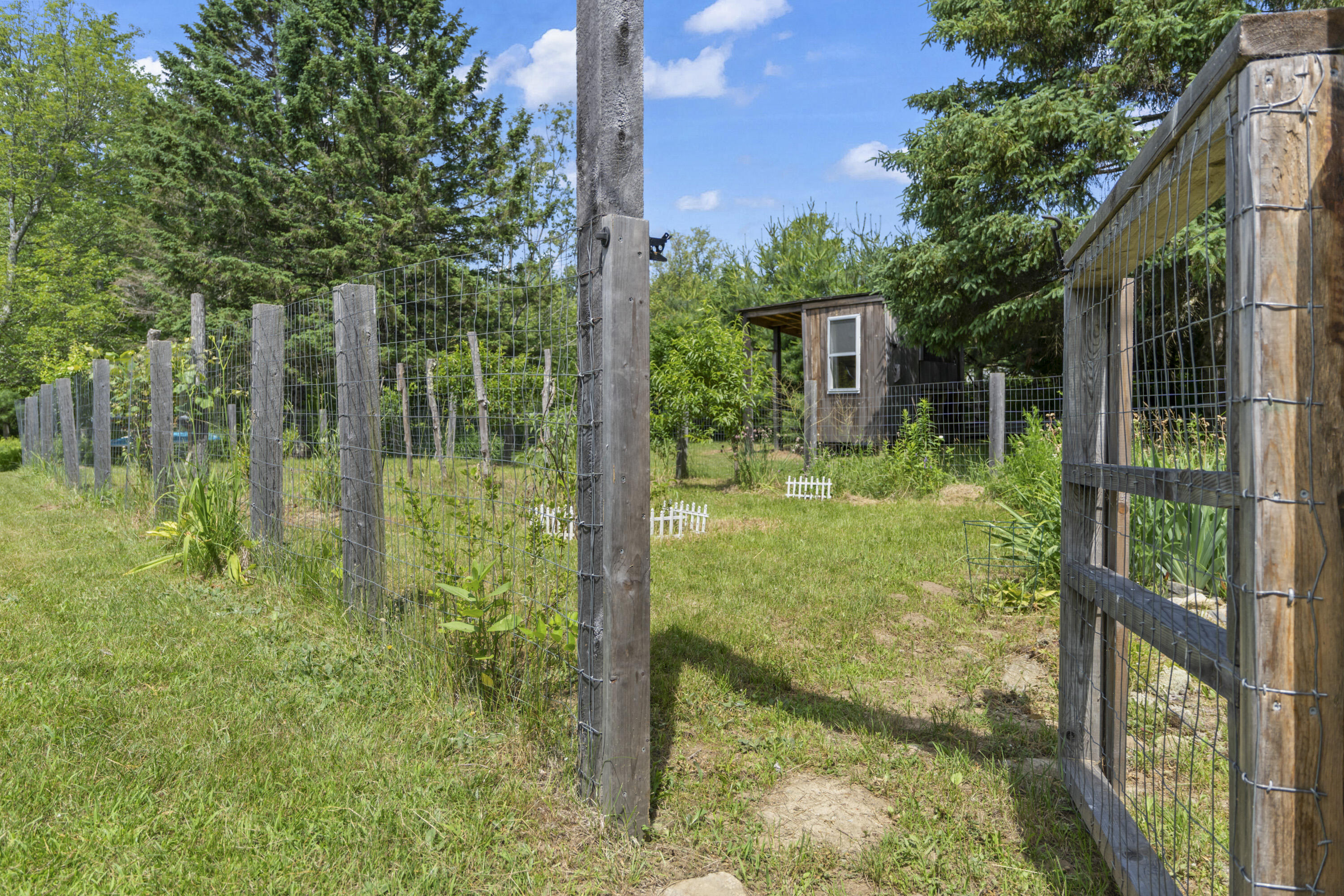 11 Old County Road Appleton ME 04862