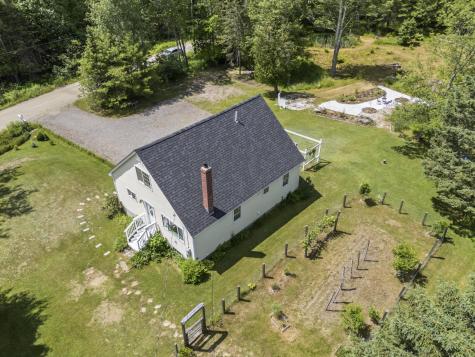 11 Old County Road Appleton ME 04862