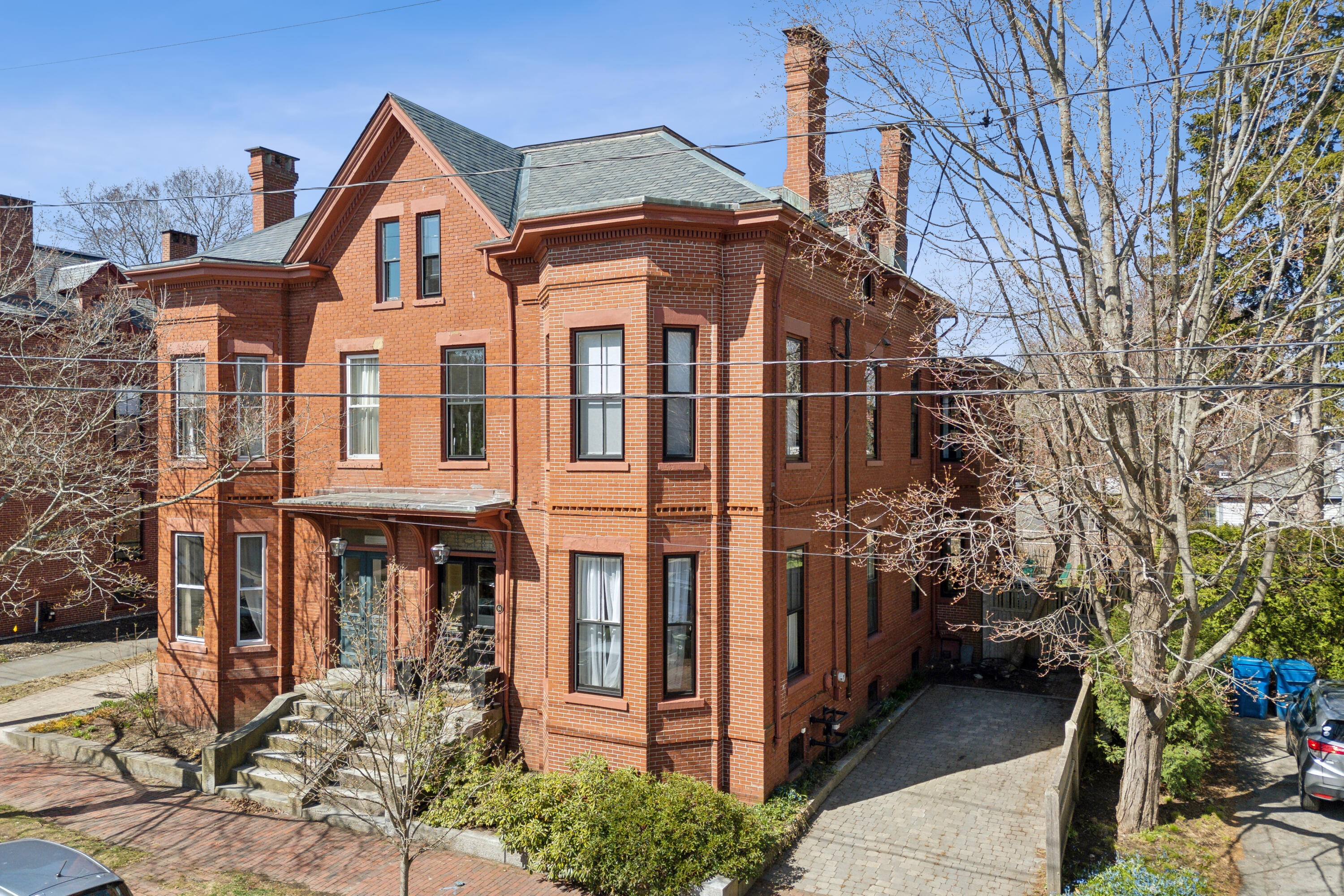 64 Thomas Street Portland ME 04102