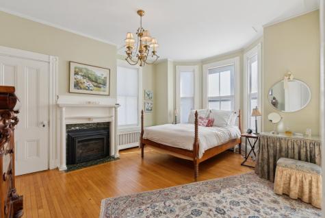 64 Thomas Street Portland ME 04102