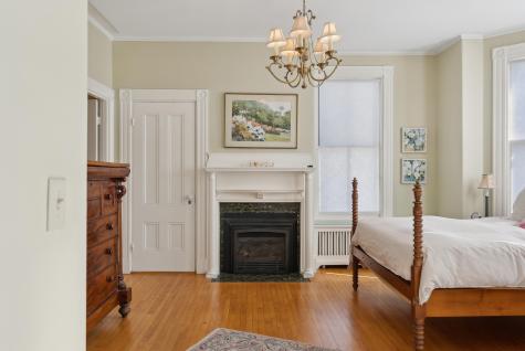 64 Thomas Street Portland ME 04102